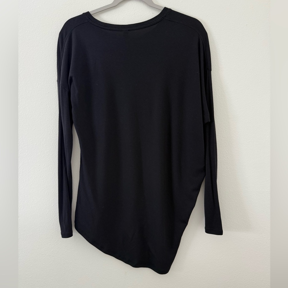 Athleta Threadlight Asymmetrical Relaxed Long Sle… - image 8